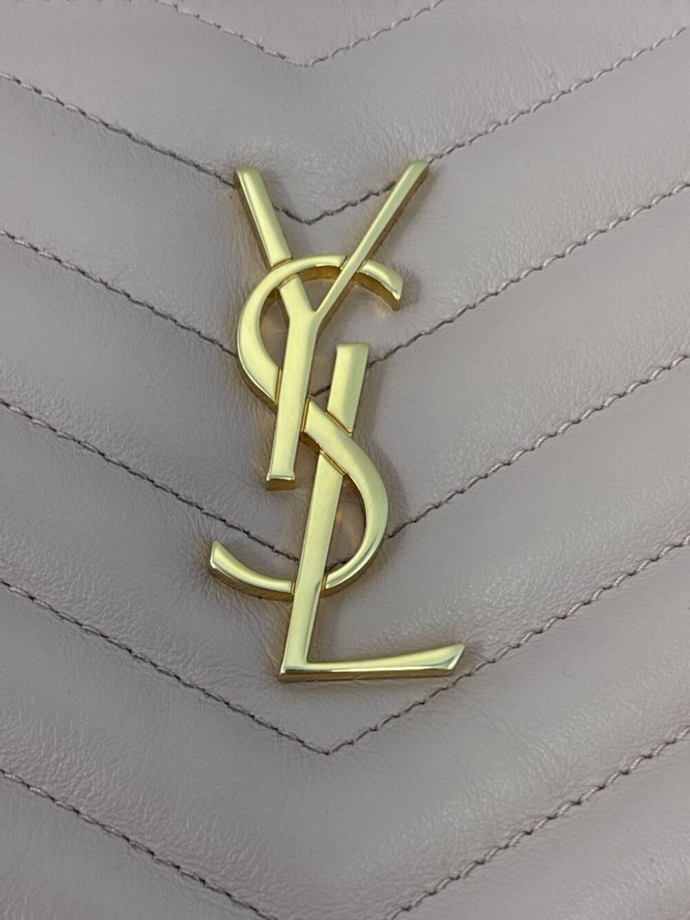 Saint Laurent Classic Monogram Wristlet Pouch Matelasse Chevron Leather-Preowned - Picture 11 of 13
